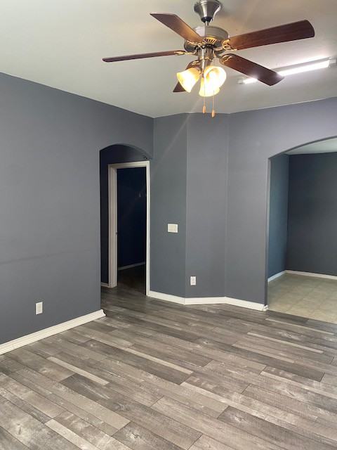 621 Southeast 60th Court - Photo 2 of 13