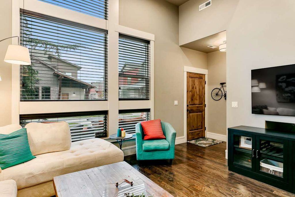 1444 E Lone Shore Dr #1 - Photo 2 of 11