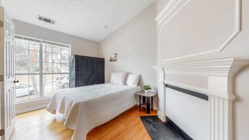 featured image of River Run Trl