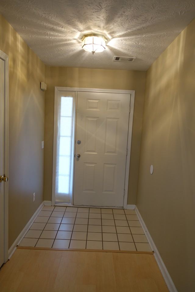 65 Burdell Dr - Photo 3 of 17