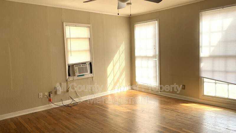 5210 Guadalupe St #5210 - Photo 3 of 19