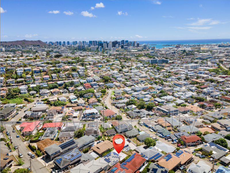 1566 Kealia Dr #B - Photo 2 of 10