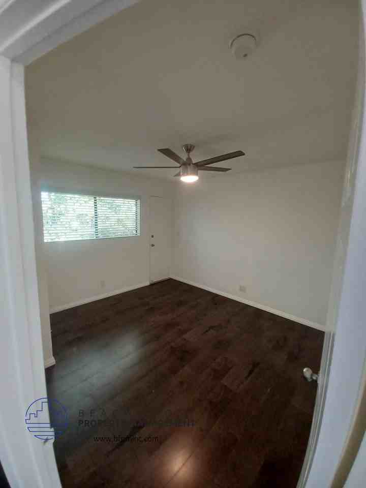 314 Hermosa Ave. - Photo 6 of 10