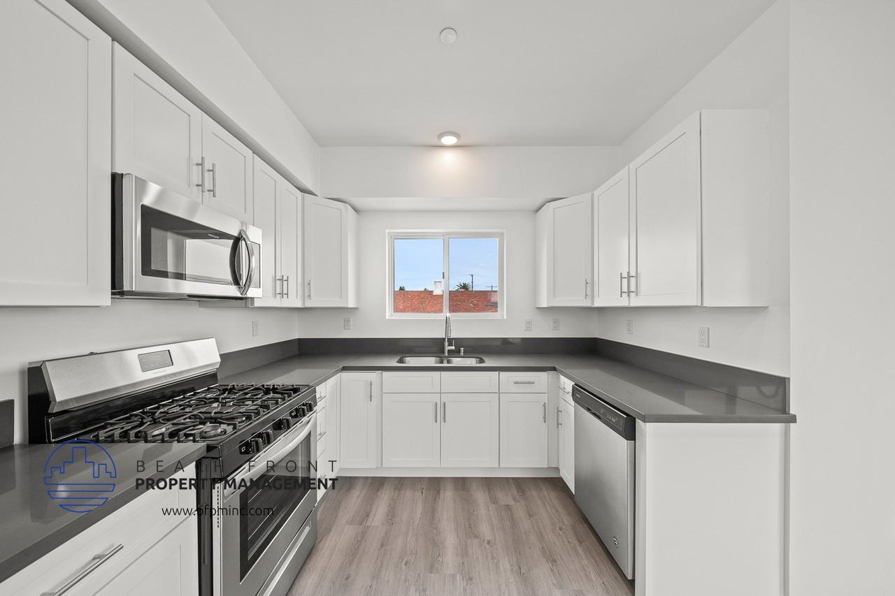 10501 Buford Ave. - Photo 2 of 32