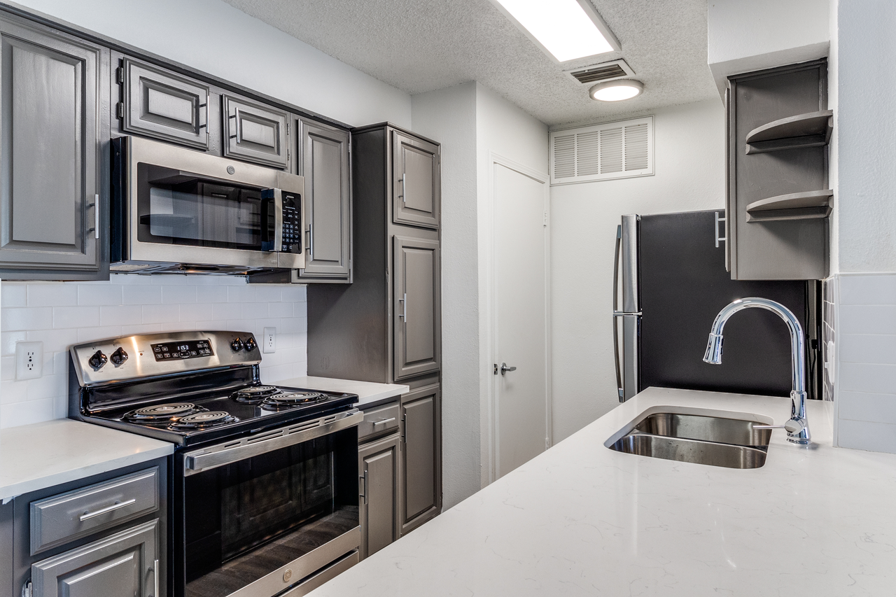 The Laney - Photo 2 of 31