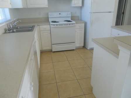 1908 NE 7th Ave - Photo 3 of 6