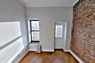 279 E 10th St #15 - Photo 1 of 1