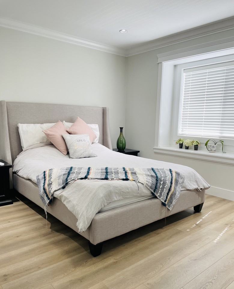 6963 Canada Way - Photo 3 of 12