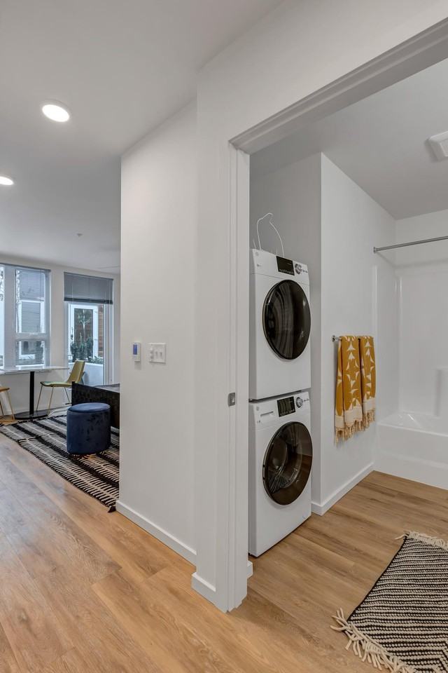 2524 S Jackson St - Photo 6 of 50