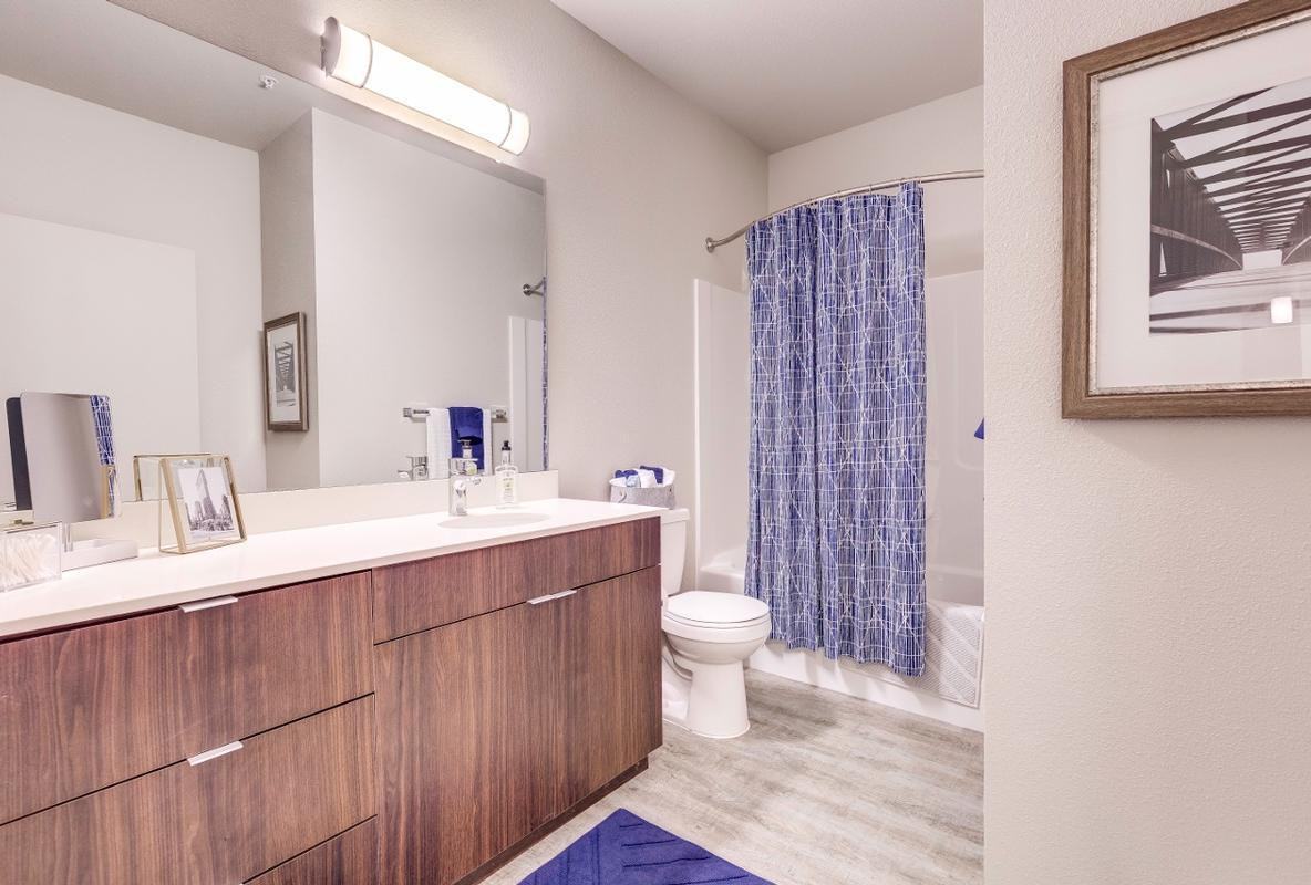 11803 Northeast 124th Avenue - Photo 6 of 10