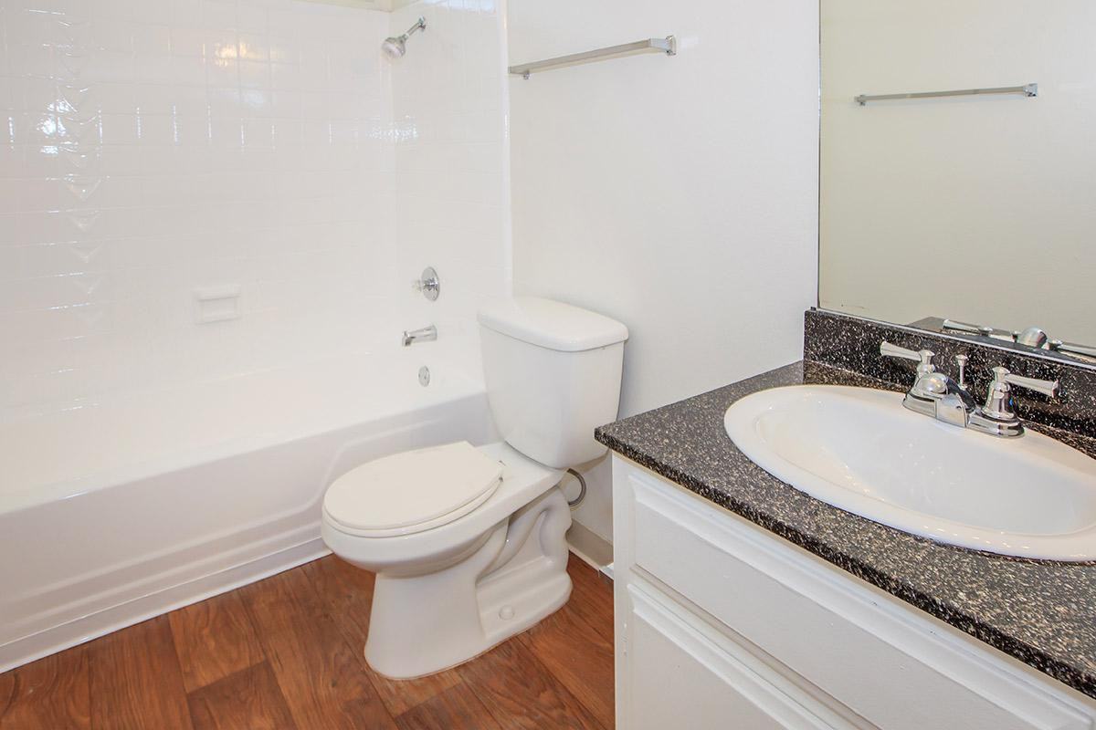 400 S Sunkist St - Photo 7 of 22