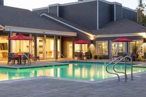 featured image of 1000 Pheasant Dr