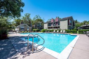 featured image of 1000 Pheasant Dr