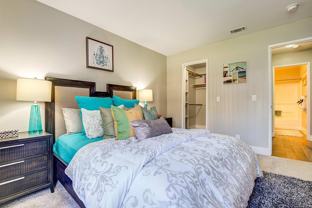 1000 Pheasant Dr - Photo 1 of 1