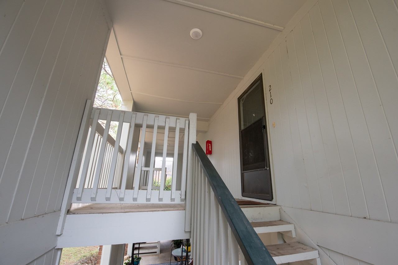 1251 Henckley Avenue - 1Unit 210 #1 - Photo 2 of 34