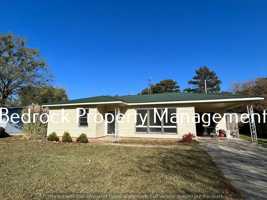 featured image of 2008 College St Se #1
