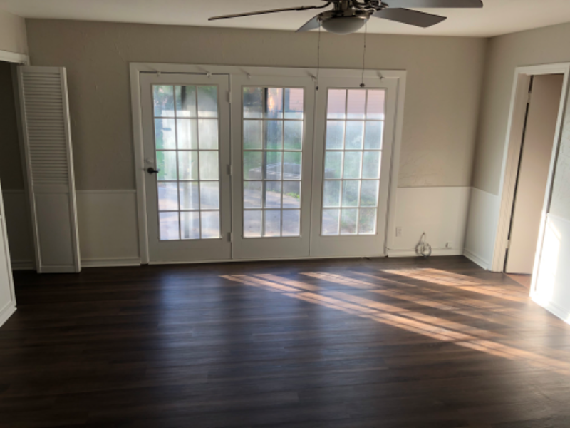 852 Oak Forest Dr - Photo 2 of 7