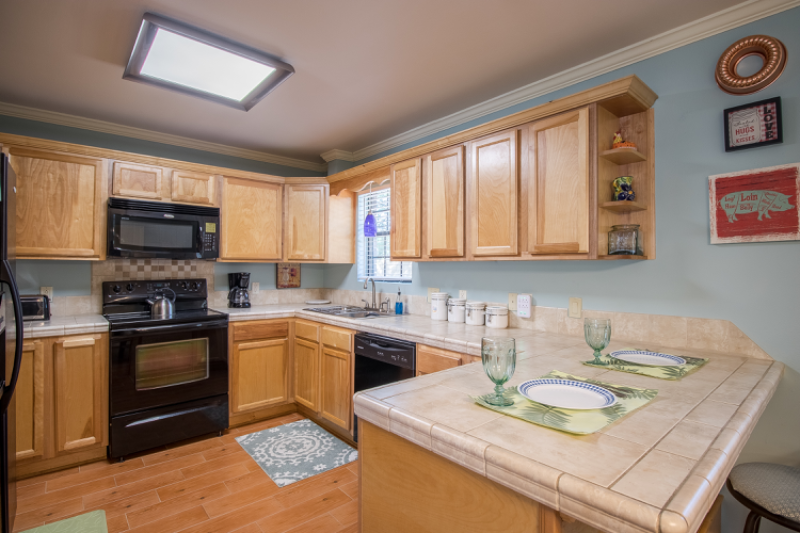 906 Shipp Street - Photo 6 of 10