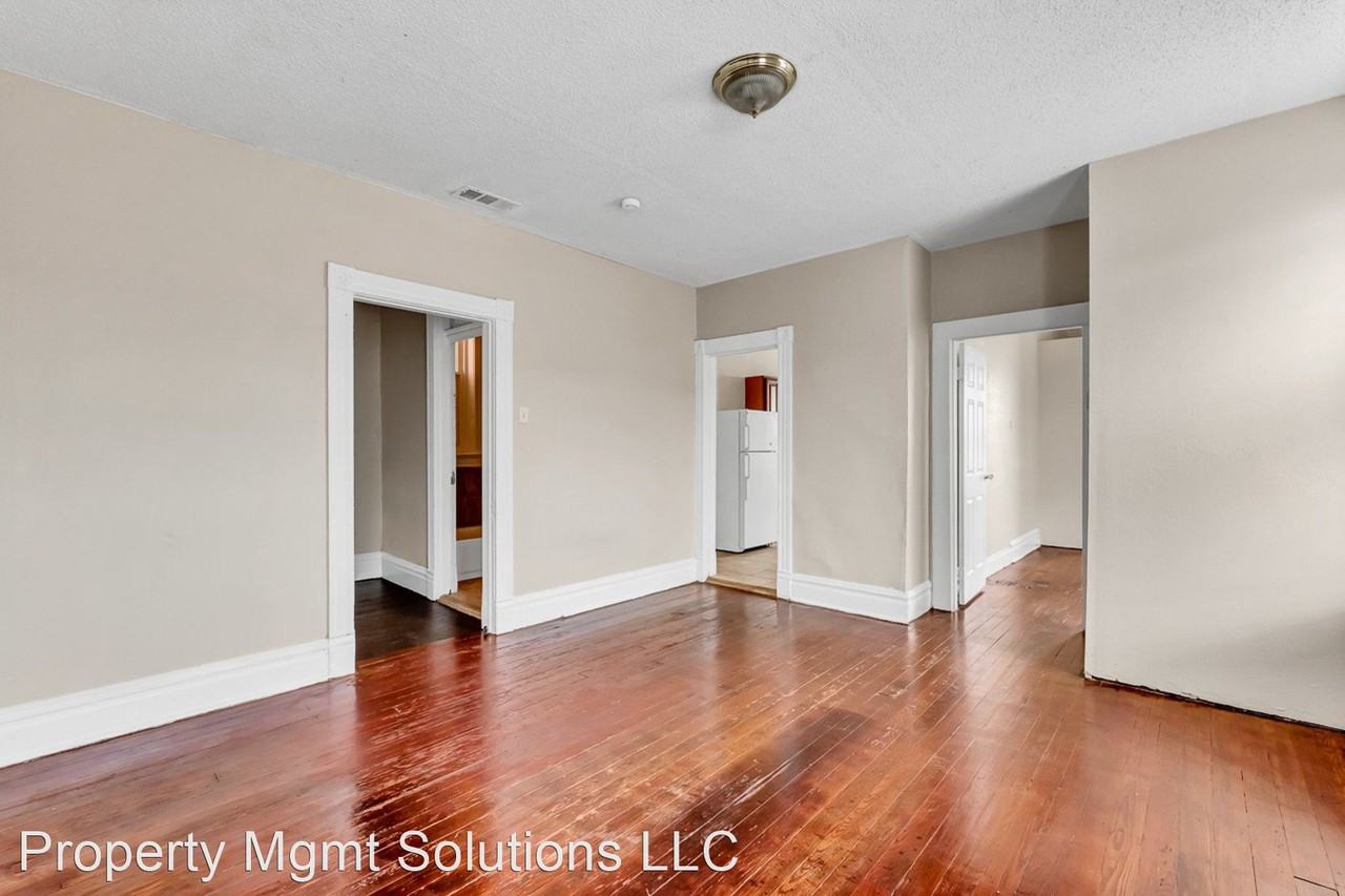 3332 Texas Ave - Photo 3 of 15