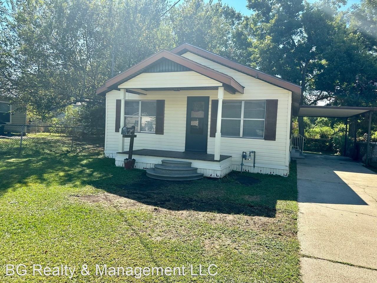 1310 Craft St, Lake Charles, LA 70601 2 Bedroom House for 795/month Zumper