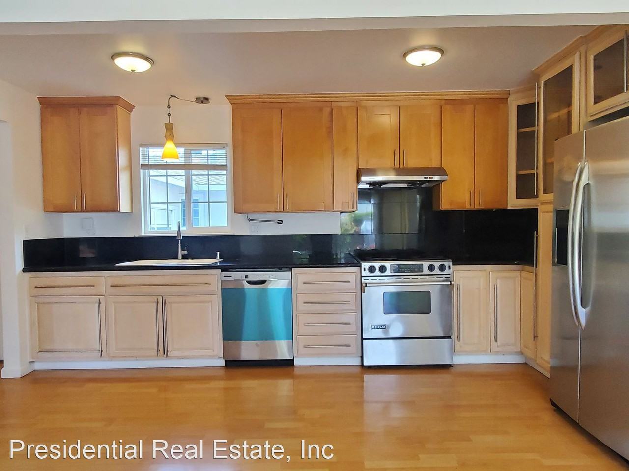 10638 Gardena Ct - Photo 3 of 10