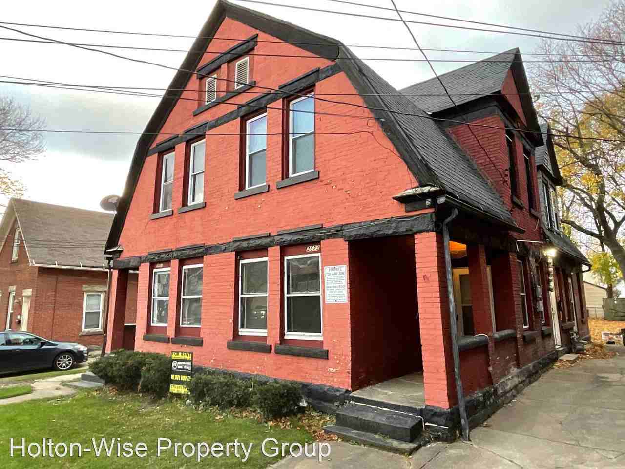 3521 West 58th Street - Photo 2 of 15