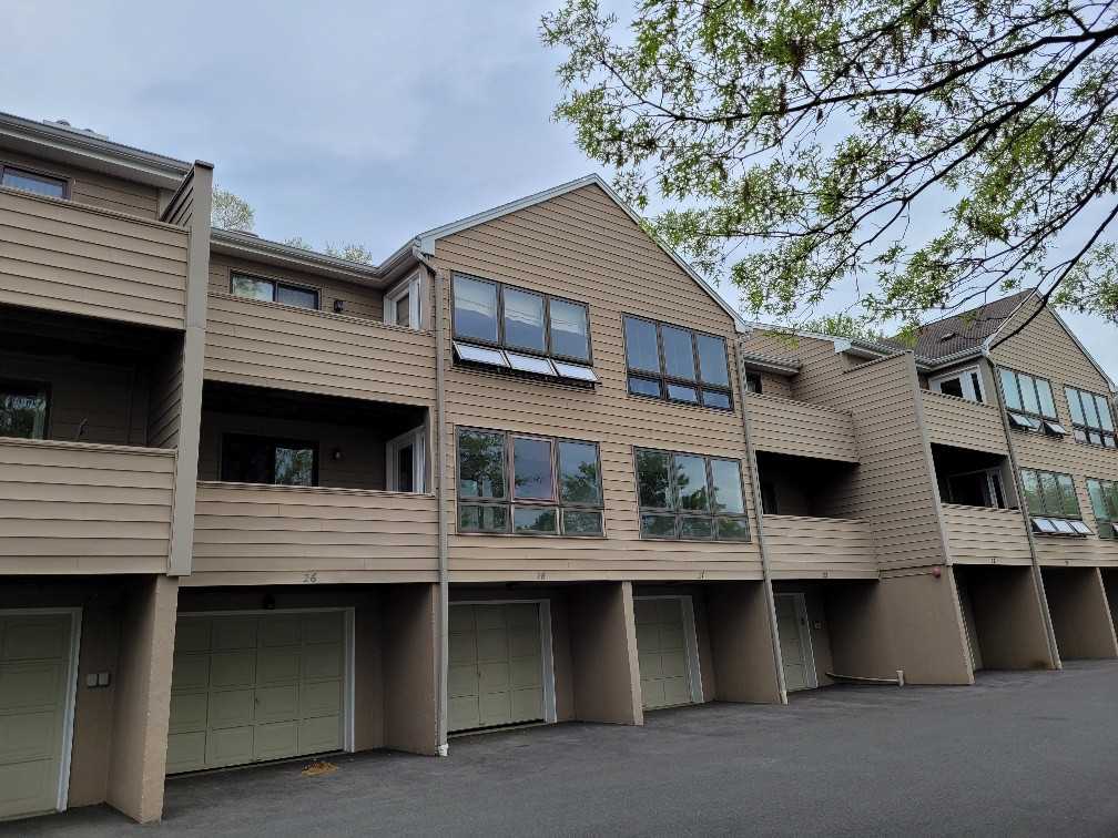 28 Sunrise Dr - Photo 2 of 15