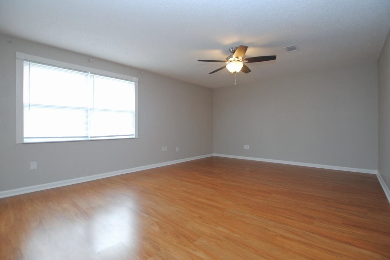 8250 Springer Ct - Photo 2 of 20