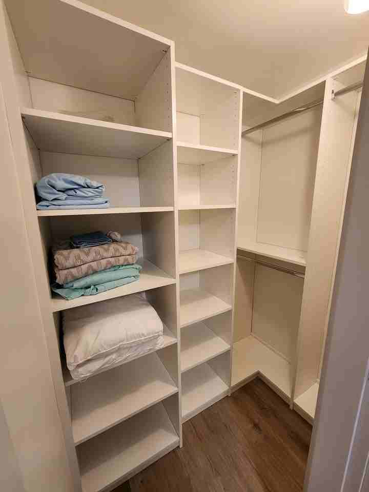 4556 Frances Street - Photo 4 of 8