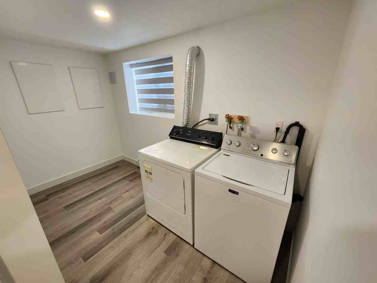 4556 Frances Street - Photo 7 of 8