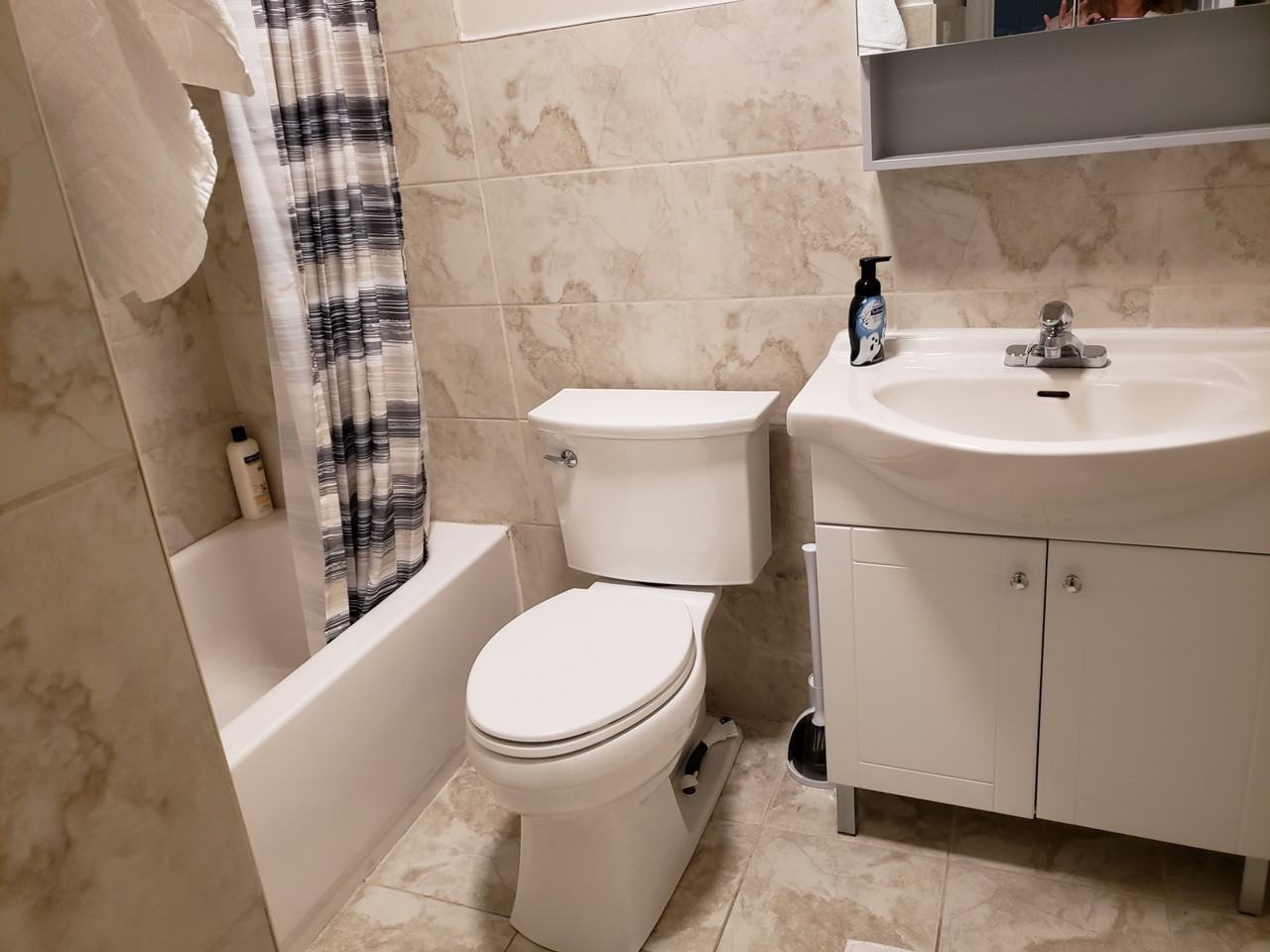 Danforth Avenue - Photo 2 of 11