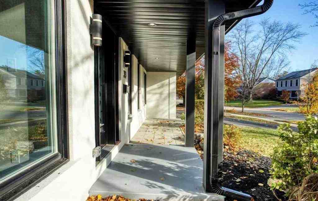 313 Beechfield Road - Photo 3 of 34