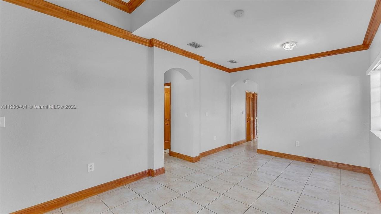 12266 Sw 215th Ter #1 - Photo 3 of 8