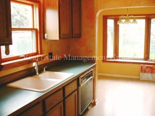 120 E Missoula Ave - Photo 2 of 13
