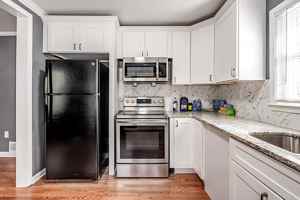 featured image of Greensprings Rd