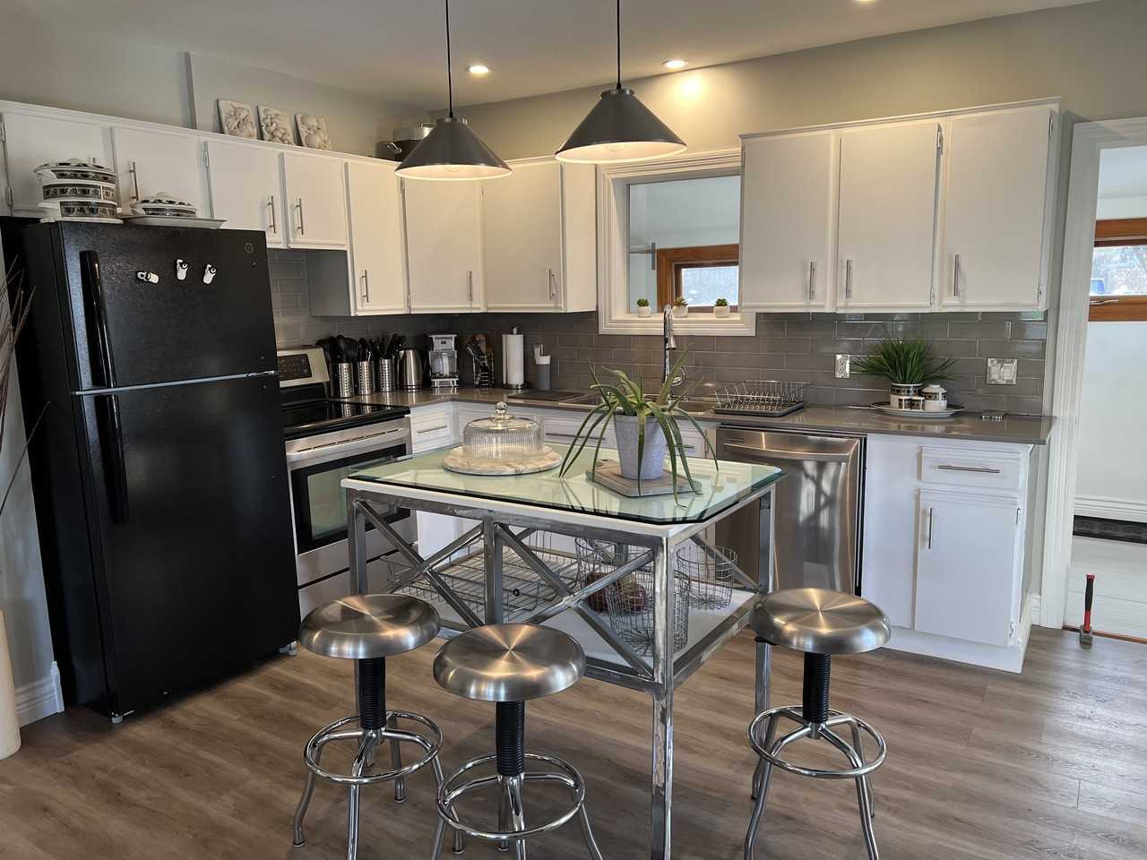 1165 High Road - Photo 3 of 17