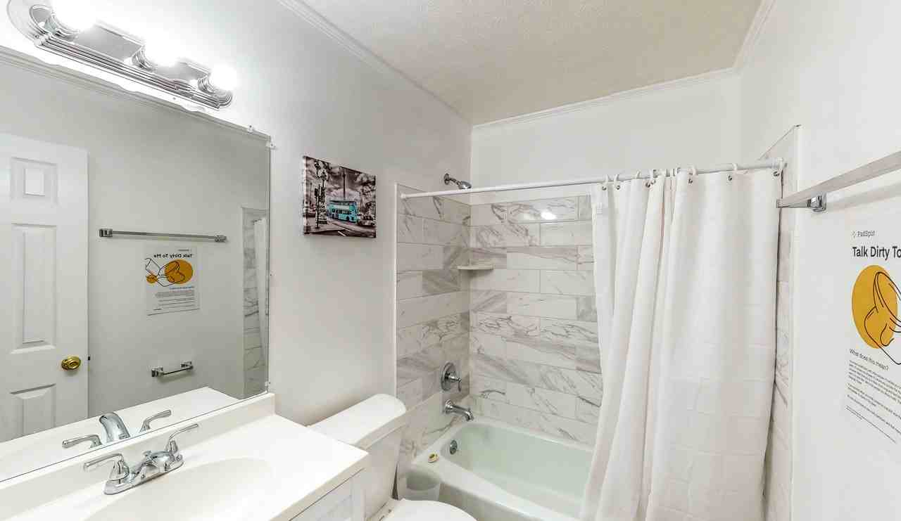 Valley Dale Dr - Photo 2 of 8