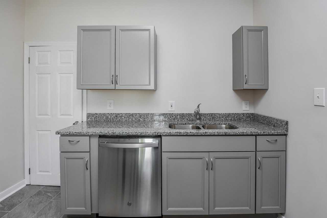 S West St - Photo 5 of 15