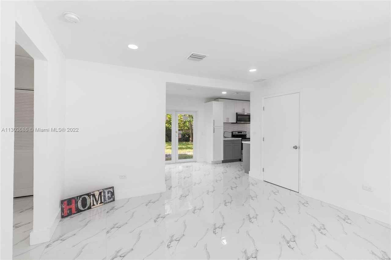 Nw 133rd St - Photo 2 of 8