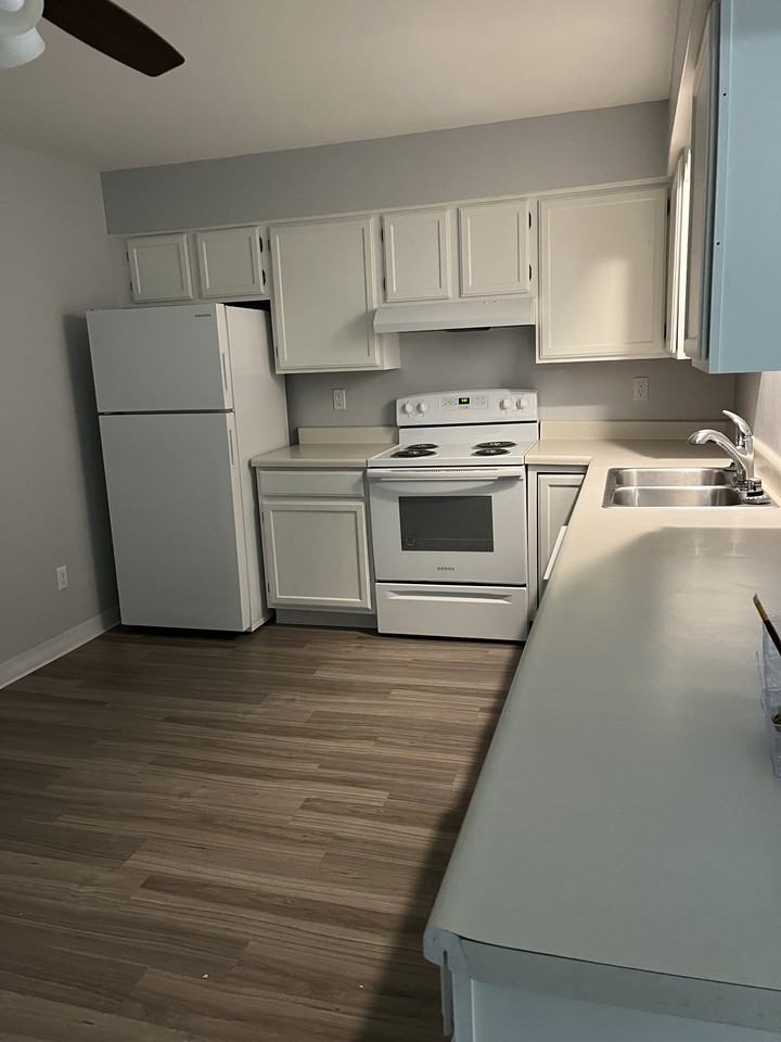 Fountain Circle Apartments - Photo 3 of 6