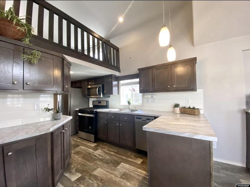 400 S 1st St #2 - Photo 4 of 16