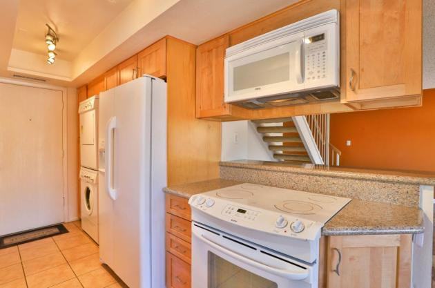 10432 North 11th Street - Photo 3 of 5