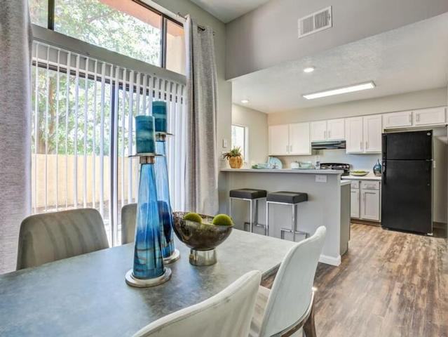 5100 Mesa Del Oso Rd Ne - Photo 7 of 15