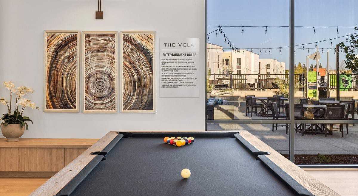 351 E Valpico Rd - Photo 6 of 25