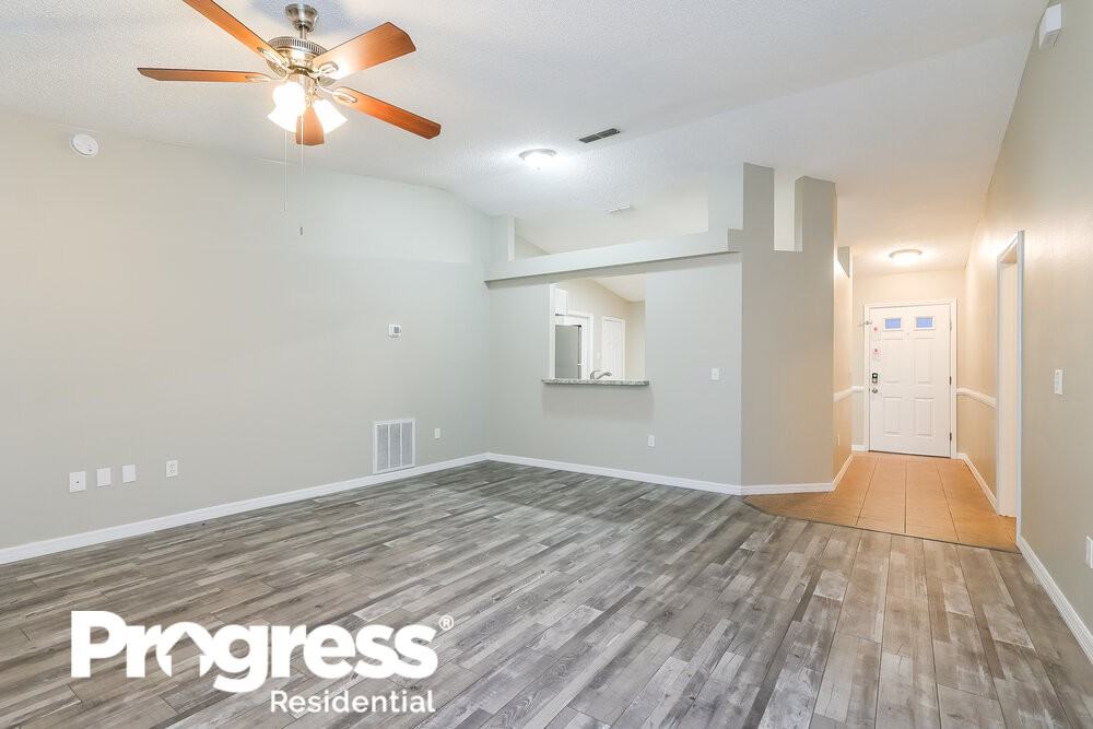 2345 Captain Dr - Photo 3 of 16