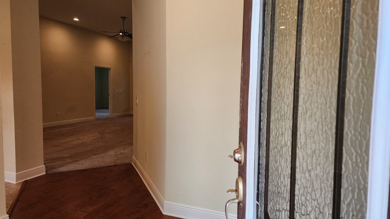 3934 Fielding Court #1 - Photo 5 of 25