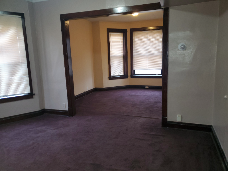 11921 S Lowe Ave #2 - Photo 6 of 8