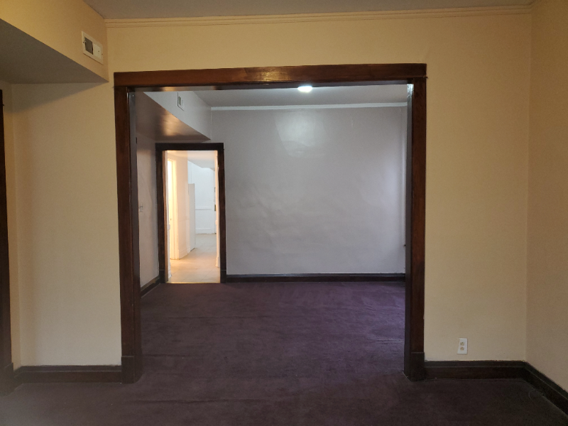 11921 S Lowe Ave #2 - Photo 5 of 8