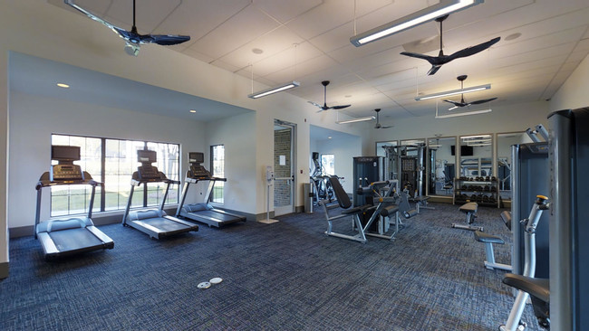 7909 Waterford Lakes Dr #2528 - Photo 2 of 11