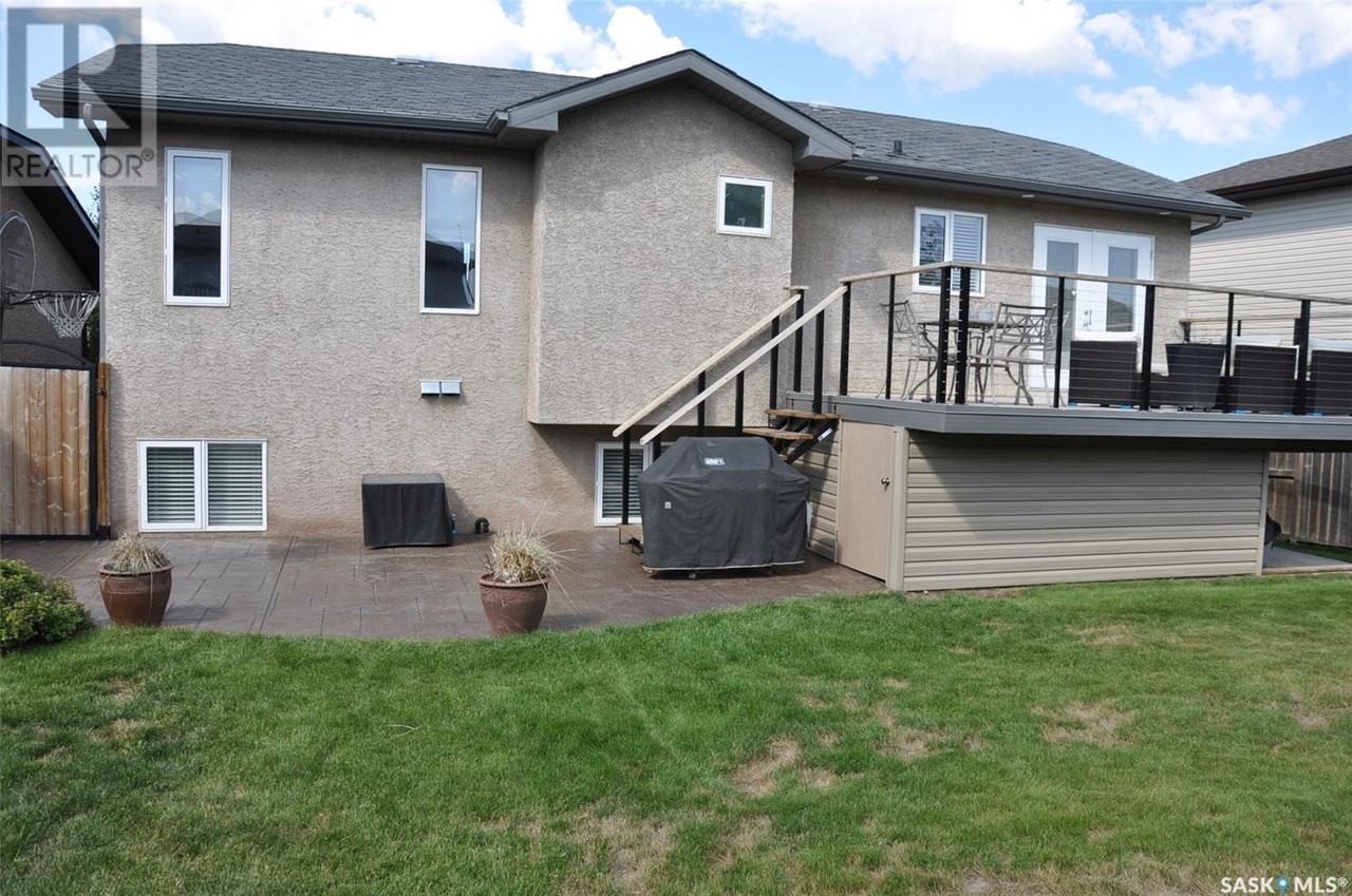 527 Van Impe Court - Photo 2 of 12